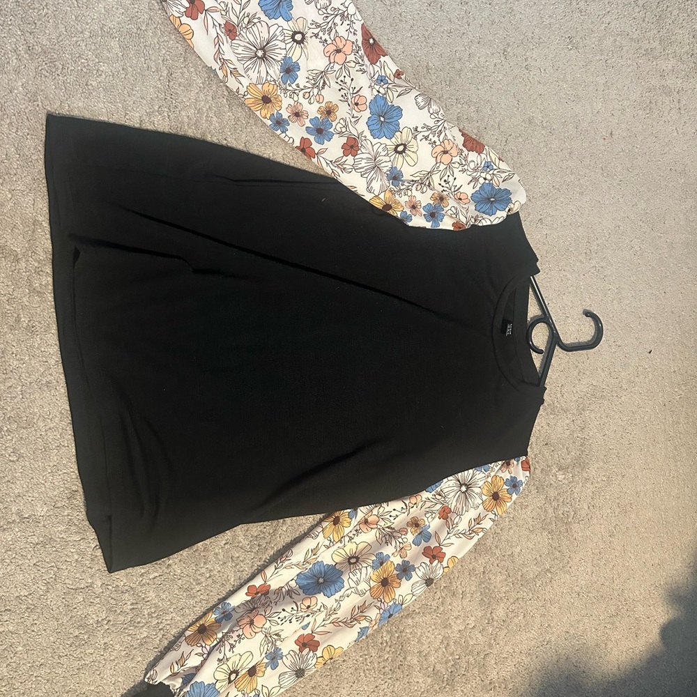 SHEIN Black Knit Top